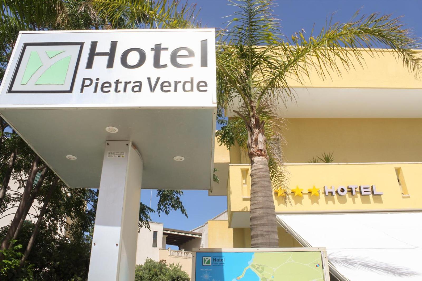 Hotel Pietra Verde Отранто Екстериор снимка